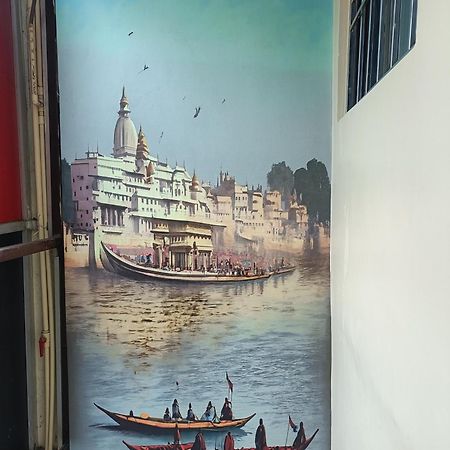Saraswati Palace Varanasi Eksteriør bilde