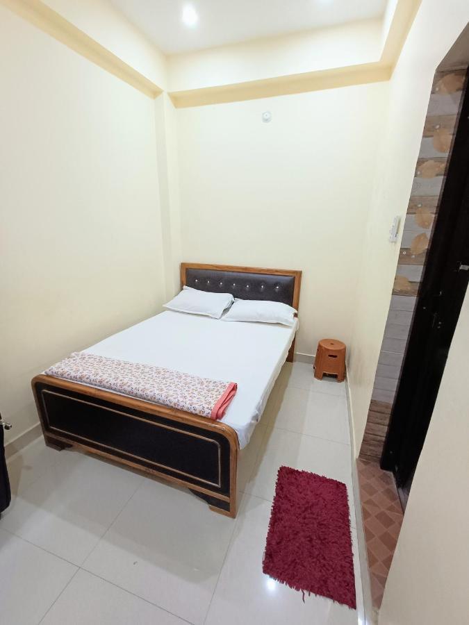 Saraswati Palace Varanasi Eksteriør bilde
