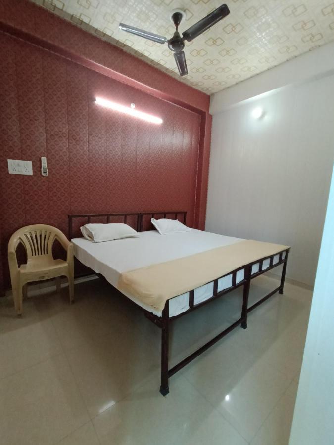 Saraswati Palace Varanasi Eksteriør bilde